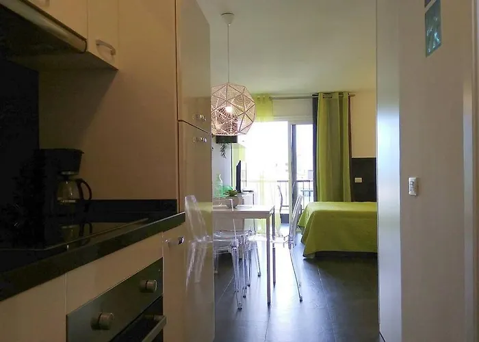 Actico Whit Ocean View 아파트 플라야데라스아메리카스